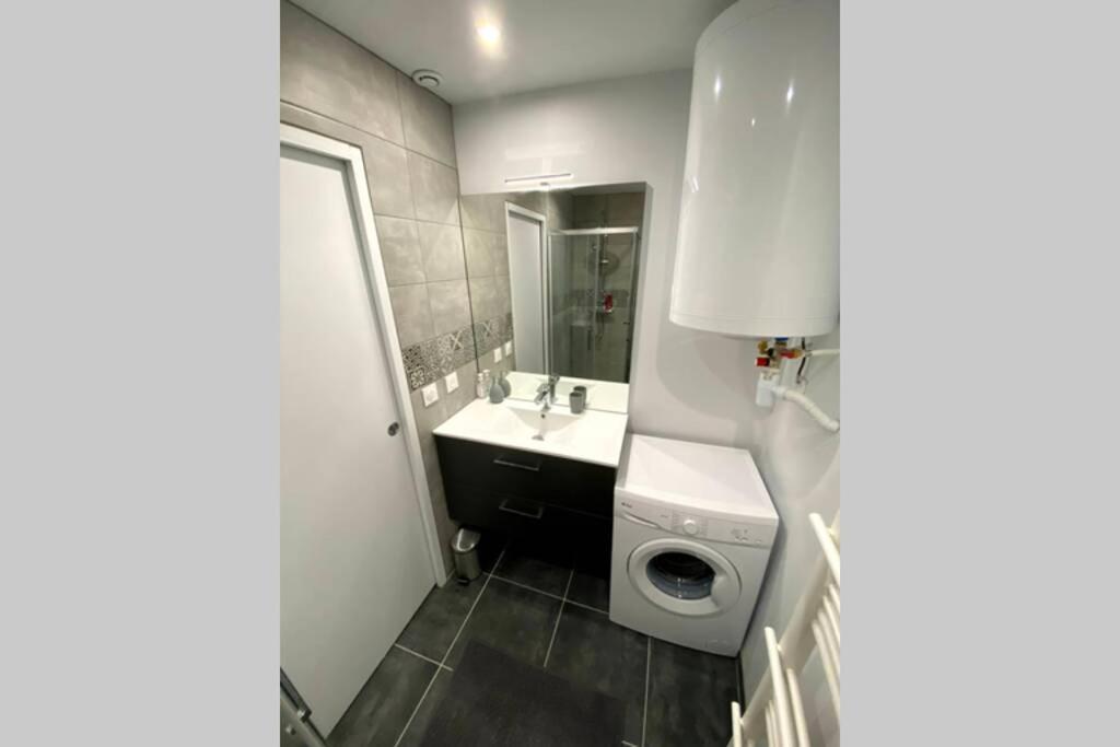 Appartement Moderne Et Cosy, Proche Cnpe Lagnieu ภายนอก รูปภาพ